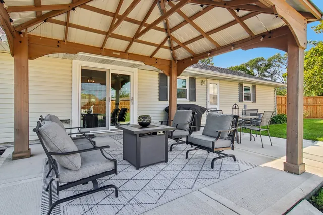 a building outdoor space with patio furniture