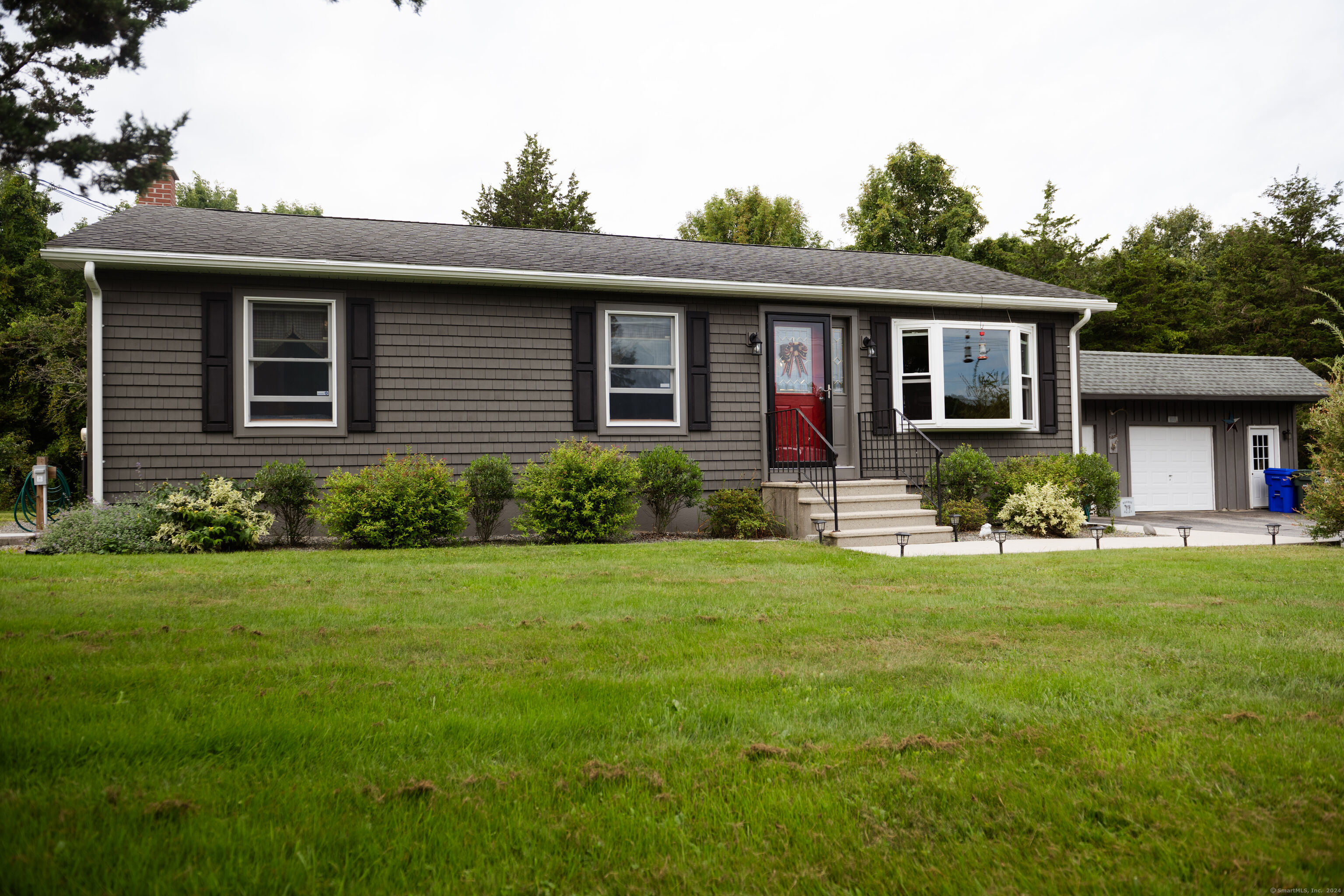307 New Road Plainfield, CT 06354 - Photo 1 of 1 Gallery Image 1
