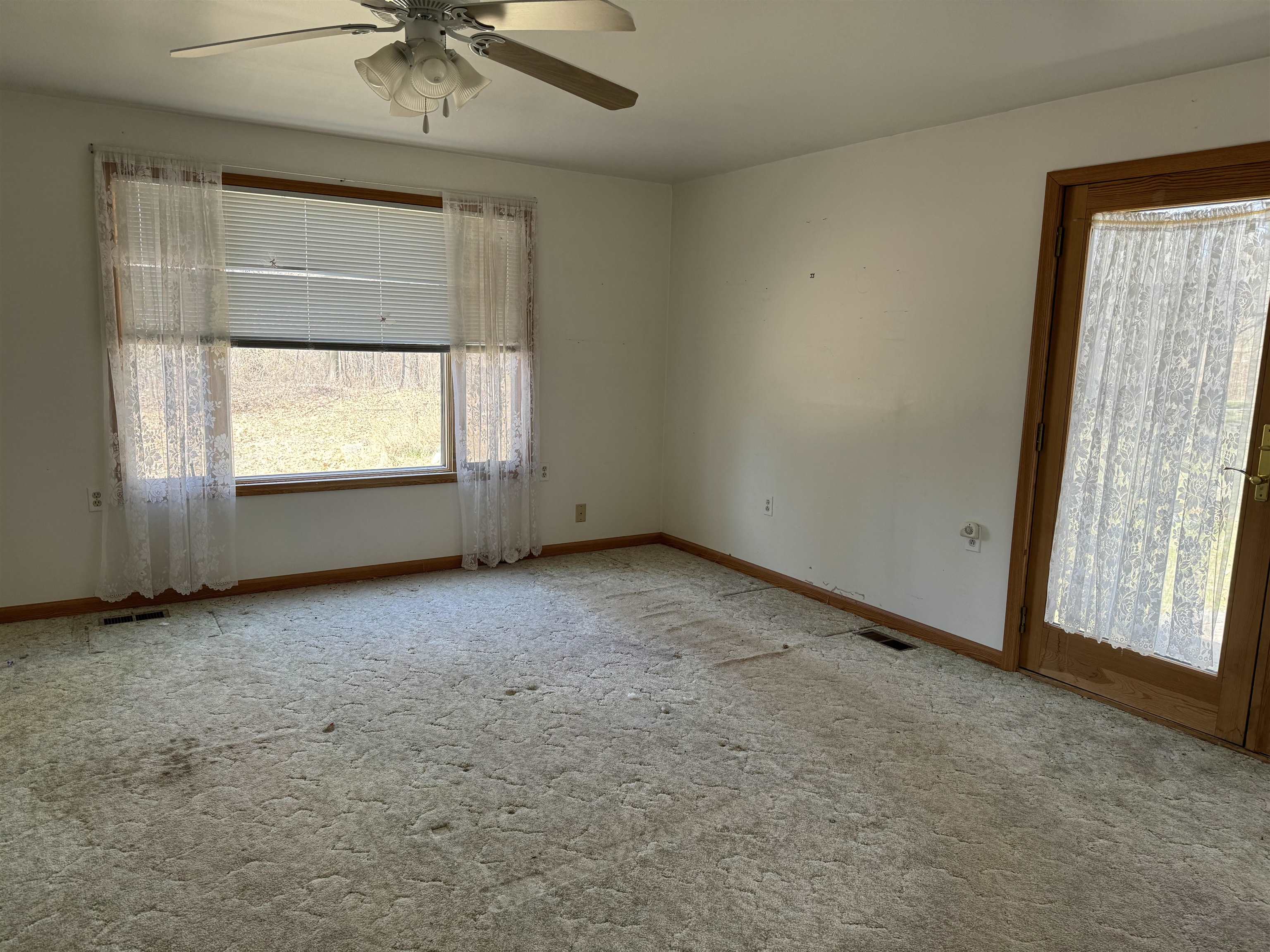 191 North Spring Street, Unit 1 Gladwin, MI 48624 - Photo 10 of 27 Gallery Image 10