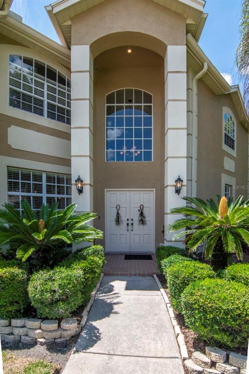 18511 Bittern Avenue Lutz, FL 33558 - Photo 7 of 63