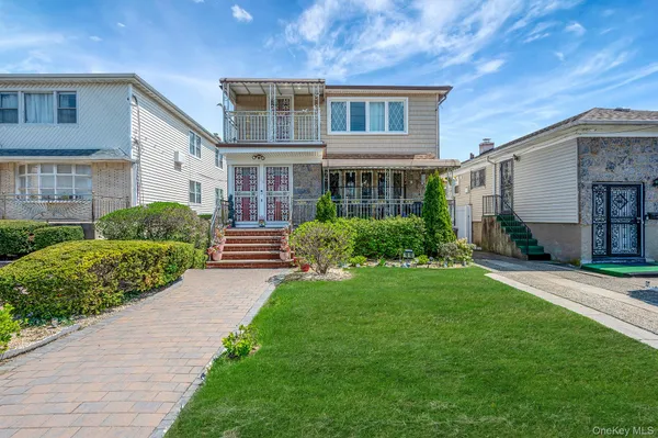 $990,000 | 1010 Bay 25th Street | Bayswater