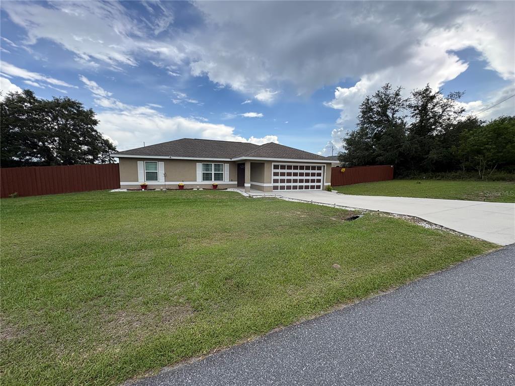 176 Juniper Loop Circle Ocala, FL 34480 - Photo 4 of 5