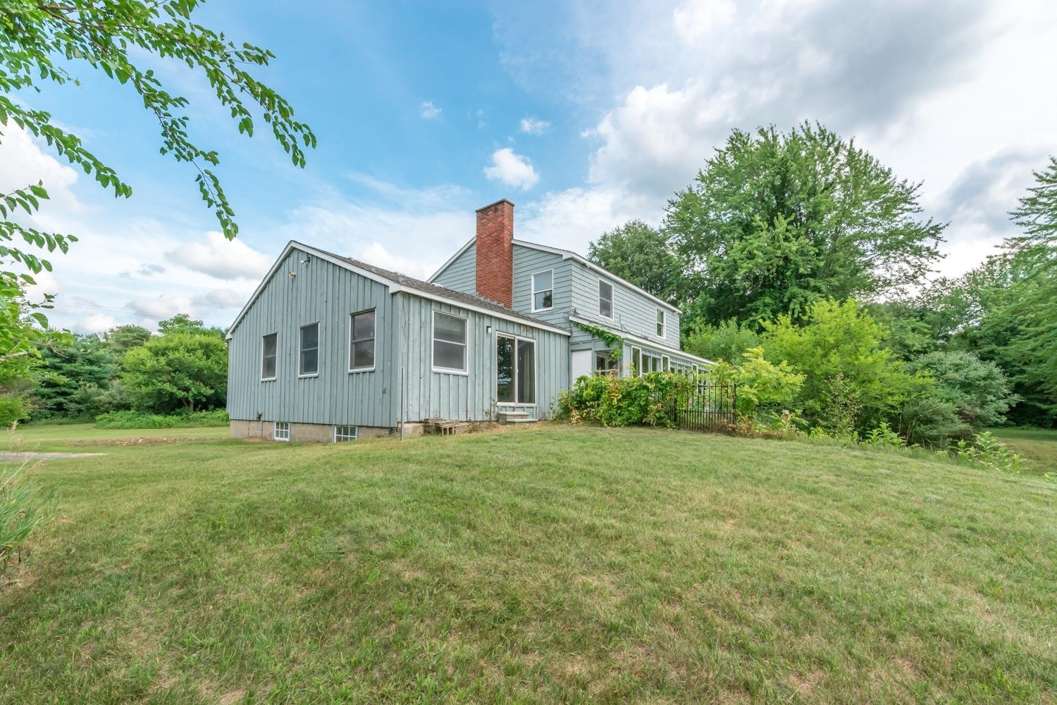13535 Island Lake Road Chelsea, MI 48118 - Photo 15 of 58 Photo 15