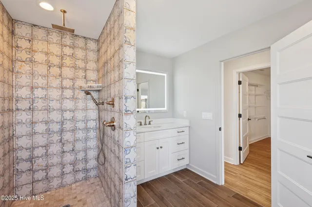 $949,000 | 1904 Sand Dollar Court, Kure Beach, NC 28449