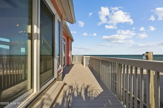 $949,000 | 1904 Sand Dollar Court, Kure Beach, NC 28449