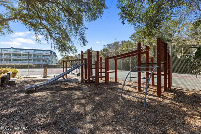 $949,000 | 1904 Sand Dollar Court, Kure Beach, NC 28449