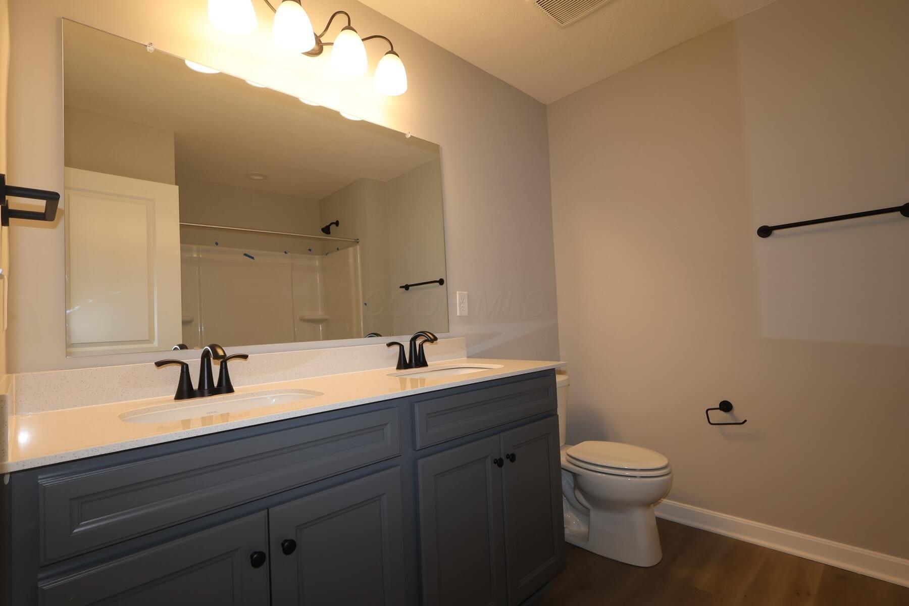 310 Reign Way Pataskala, OH 43062 - Photo 16 of 23 Bathroom