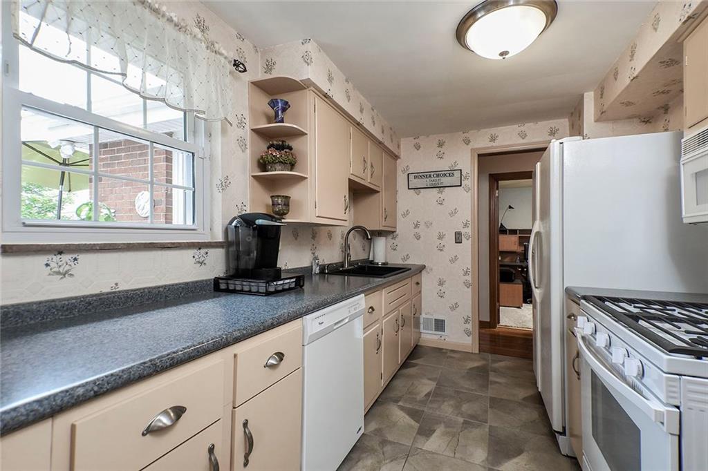 9100 Pannier Road Pittsburgh, PA 15237 - Photo 20 of 25 Gallery Image 20
