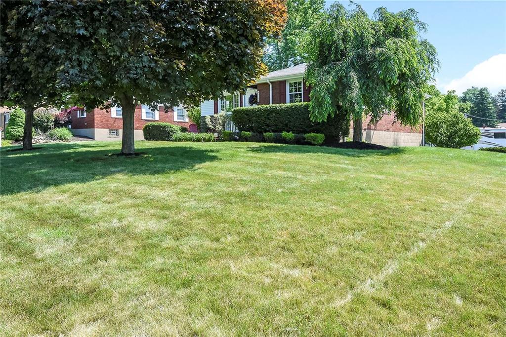 9100 Pannier Road Pittsburgh, PA 15237 - Photo 3 of 25 Gallery Image 3