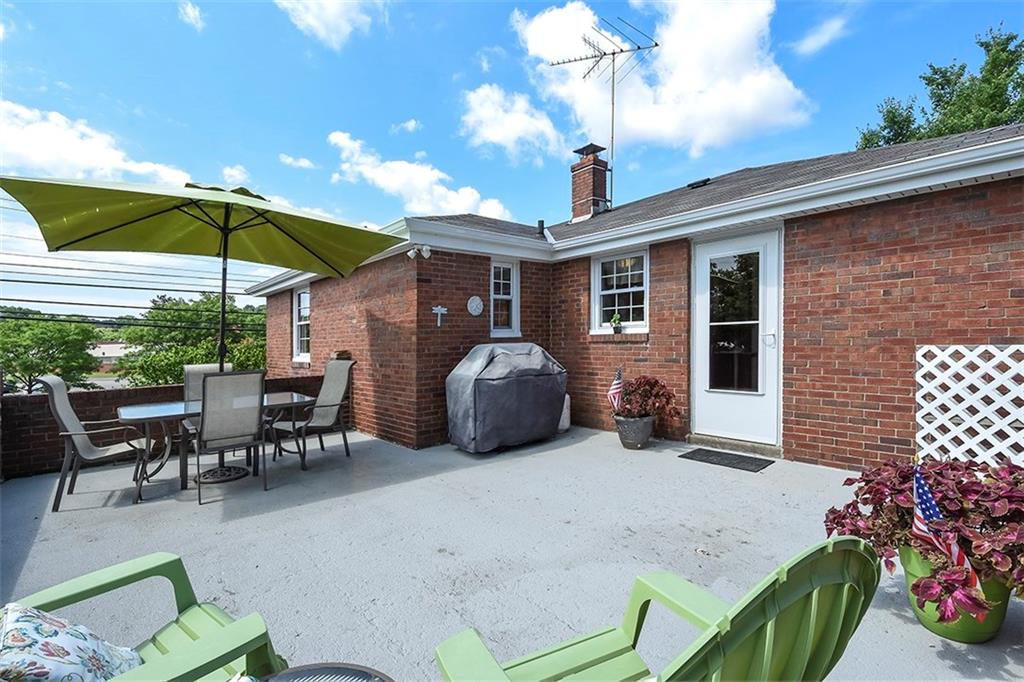 9100 Pannier Road Pittsburgh, PA 15237 - Photo 9 of 25 Gallery Image 9