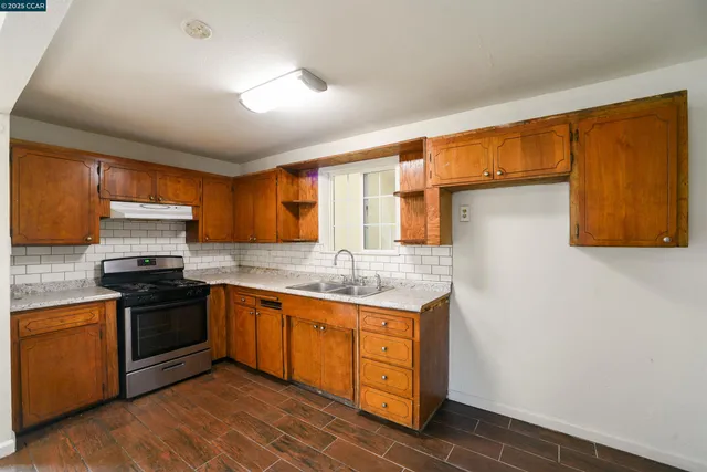 $430,000 | 246 Oak Avenue, Galt, CA 95632