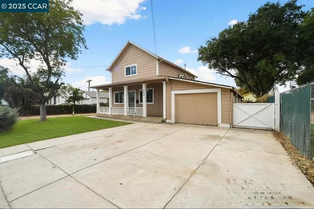 $430,000 | 246 Oak Avenue, Galt, CA 95632