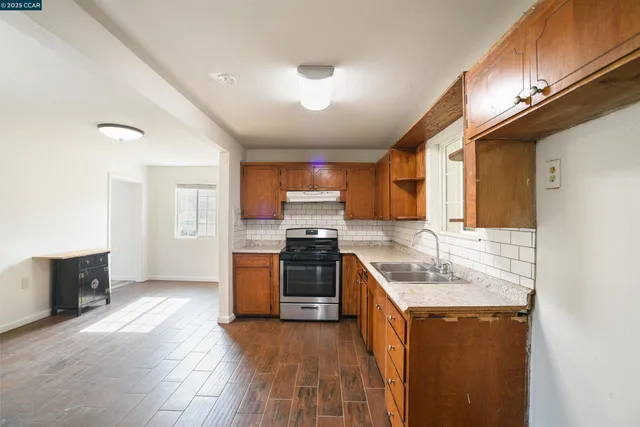 $430,000 | 246 Oak Avenue, Galt, CA 95632