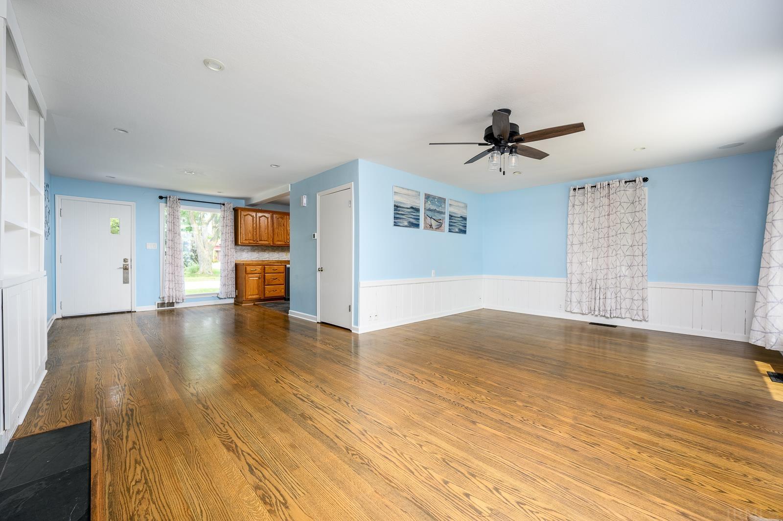 13532 3rd Street Grabill, IN 46741 - Photo 9 of 35