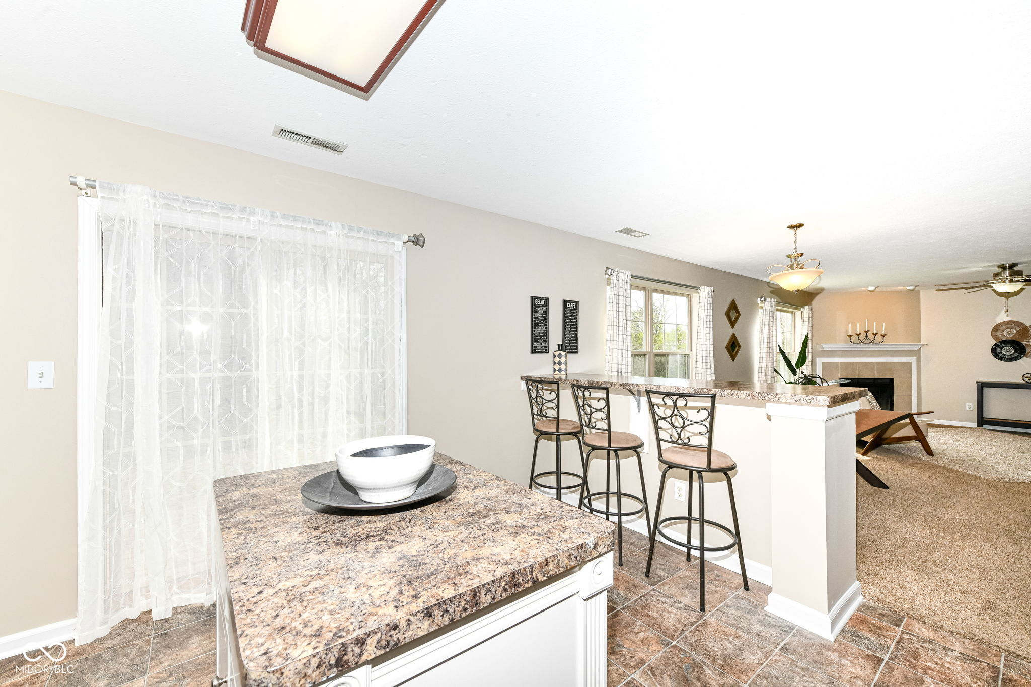 5856 Long Ridge Place Indianapolis, IN 46221 - Photo 12 of 30 Gallery Image 12