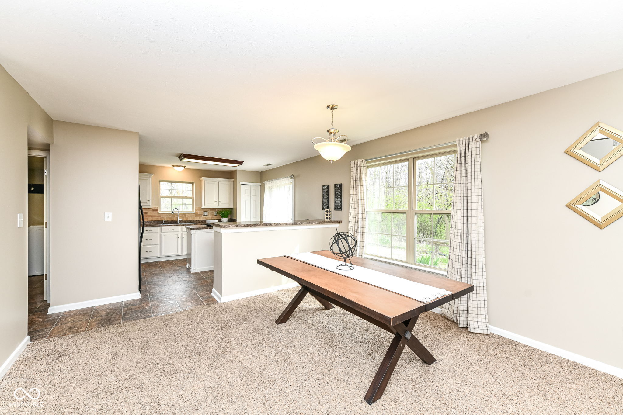 5856 Long Ridge Place Indianapolis, IN 46221 - Photo 15 of 30 Gallery Image 15