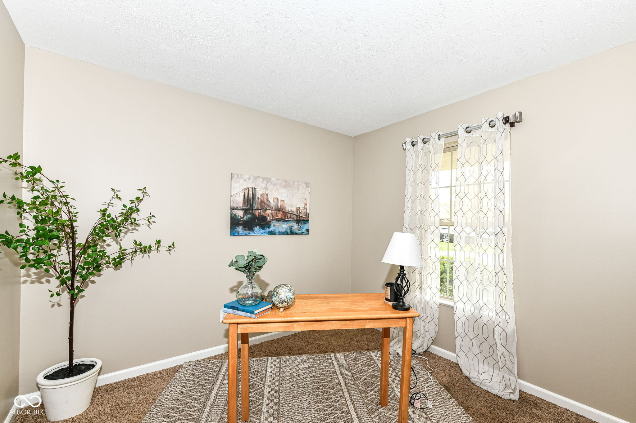 5856 Long Ridge Place Indianapolis, IN 46221 - Photo 7 of 30 Gallery Image 7