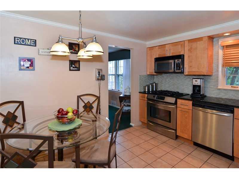 422 Goldsmith Road Pittsburgh, PA 15237 - Photo 20 of 23 Kitchen.