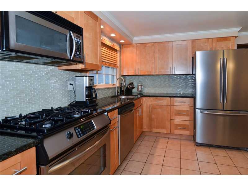 422 Goldsmith Road Pittsburgh, PA 15237 - Photo 23 of 23 Kitchen.