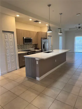 $3,300 | Doral, Doral, FL 33178