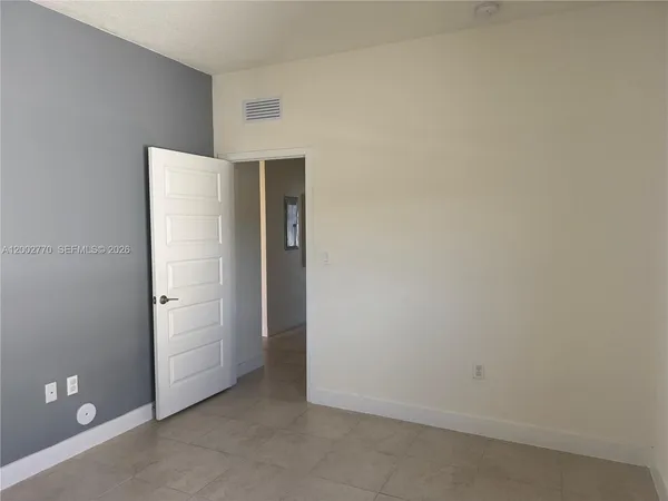 $3,300 | Doral, Doral, FL 33178