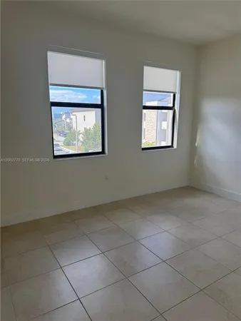 $3,300 | Doral, Doral, FL 33178