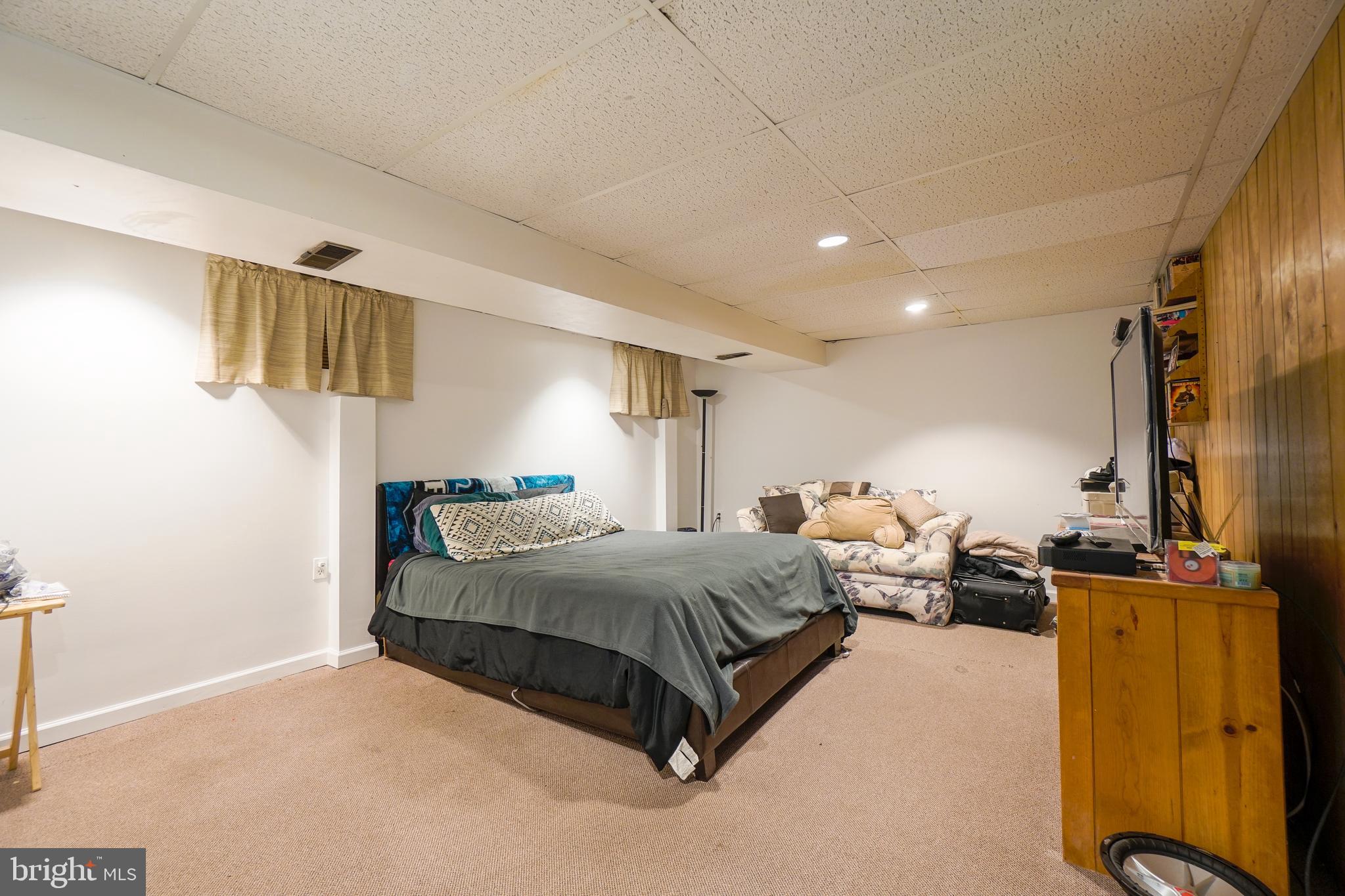 24220 Log House Road Gaithersburg, MD 20882 - Photo 19 of 20 LL Bonus Room