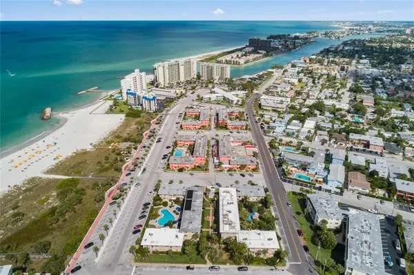 $3,500 | 517 79th Avenue, St. Pete Beach, FL 33706
