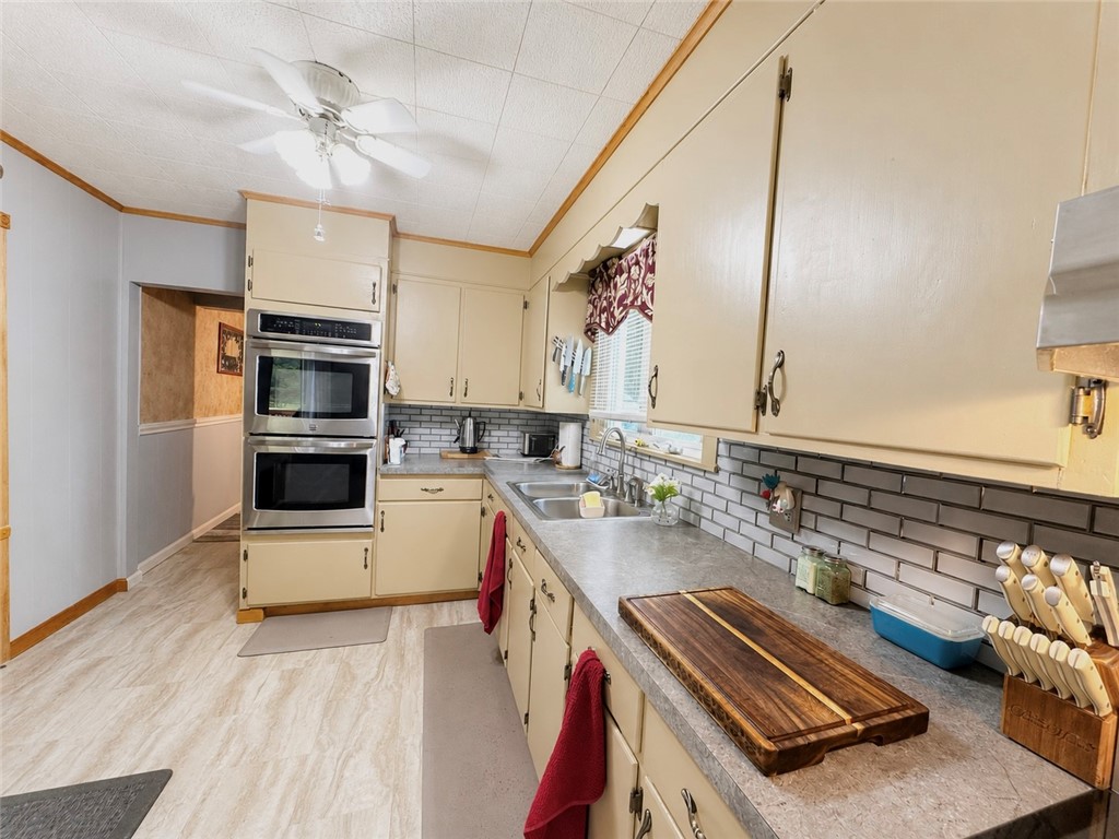 460 West High Street Erwin, NY 14870 - Photo 15 of 36 Kitchen