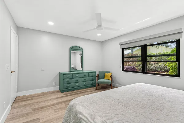 $429,000 | 8560 Southeast Eaglewood Way, Hobe Sound, FL 33455