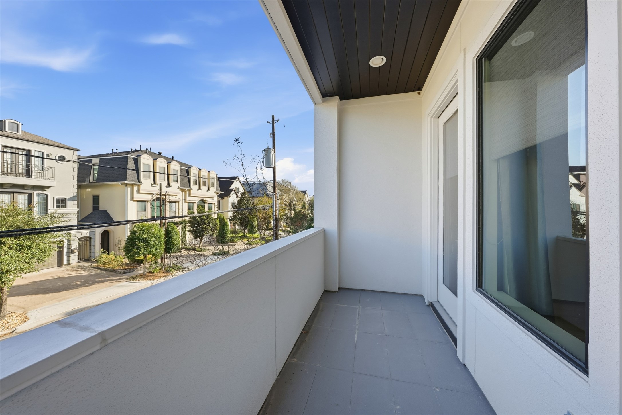 2114 McDuffie Street Houston, TX 77019 - Photo 25 of 45 You can enjoy your morning coffee or tea and take in the fresh air on the private primary suite balcony.
