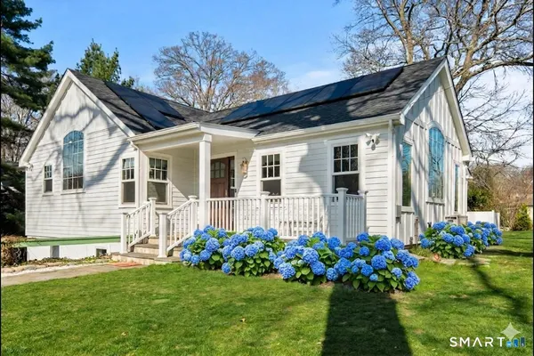$1,695,000 | 8 Ledge Road, Norwalk, CT 06853
