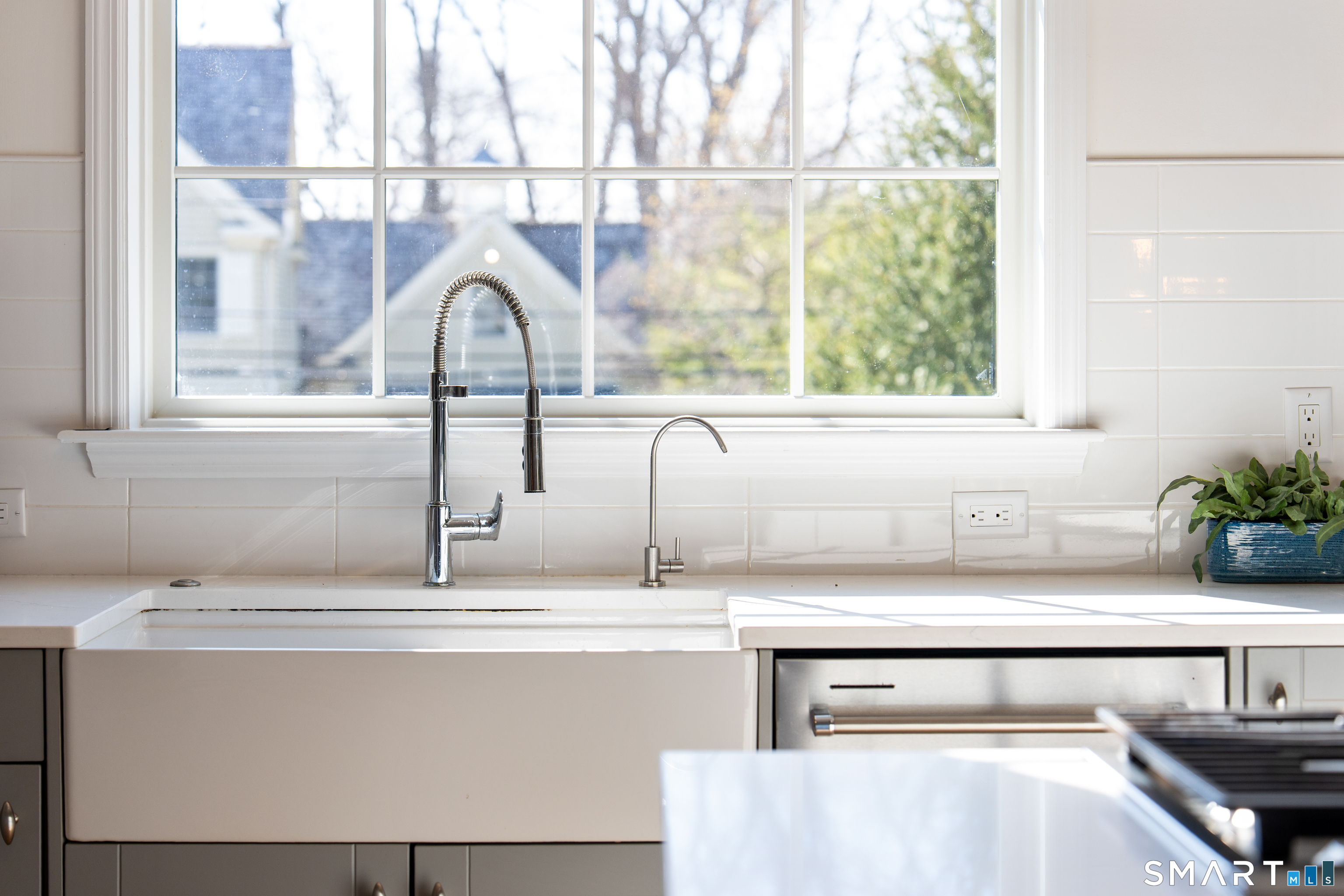 8 Ledge Road Norwalk, CT 06853 - Photo 11 of 27