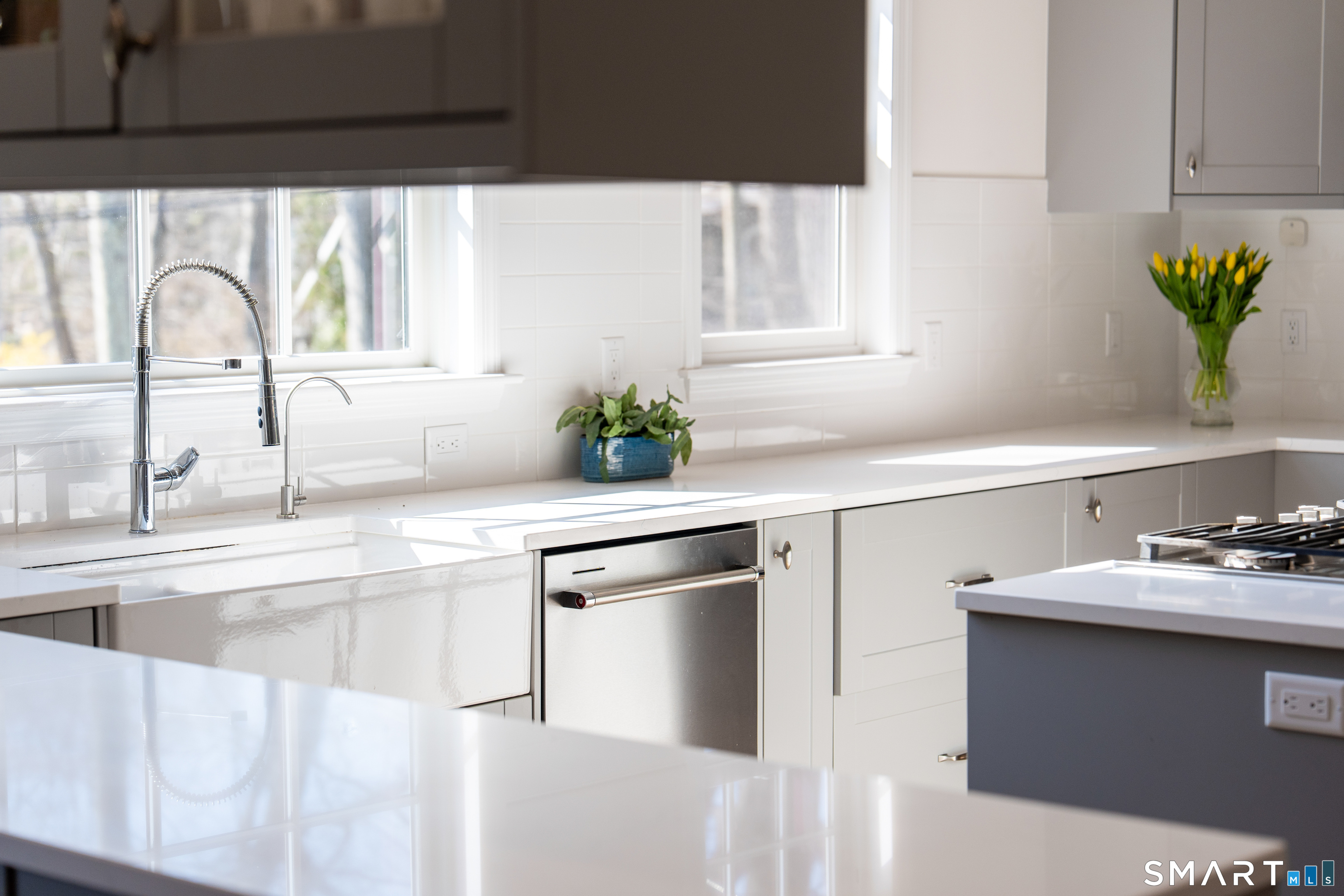 8 Ledge Road Norwalk, CT 06853 - Photo 12 of 27