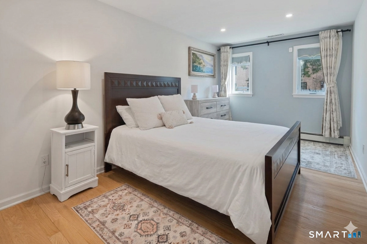 8 Ledge Road Norwalk, CT 06853 - Photo 17 of 27