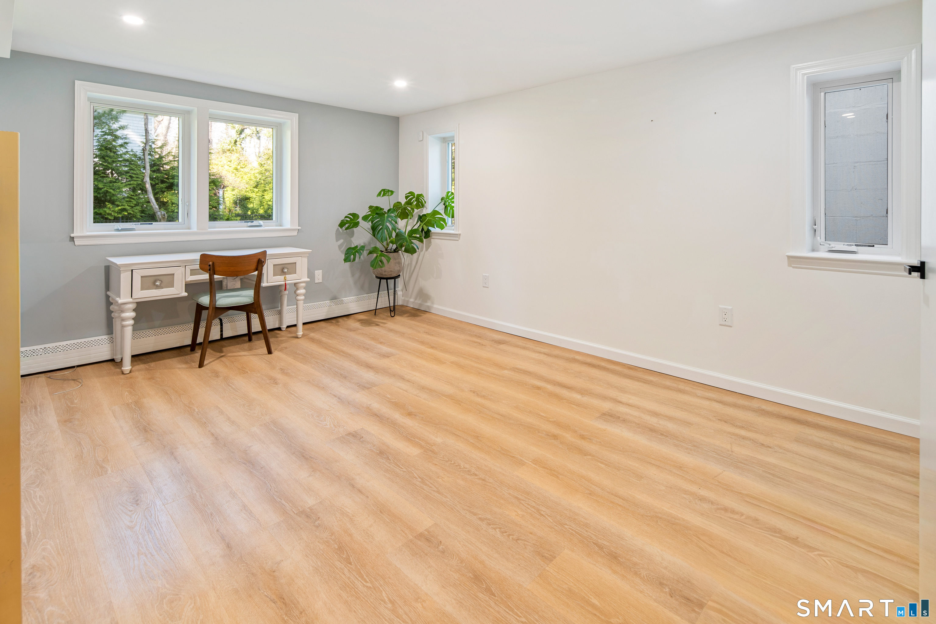 8 Ledge Road Norwalk, CT 06853 - Photo 21 of 27