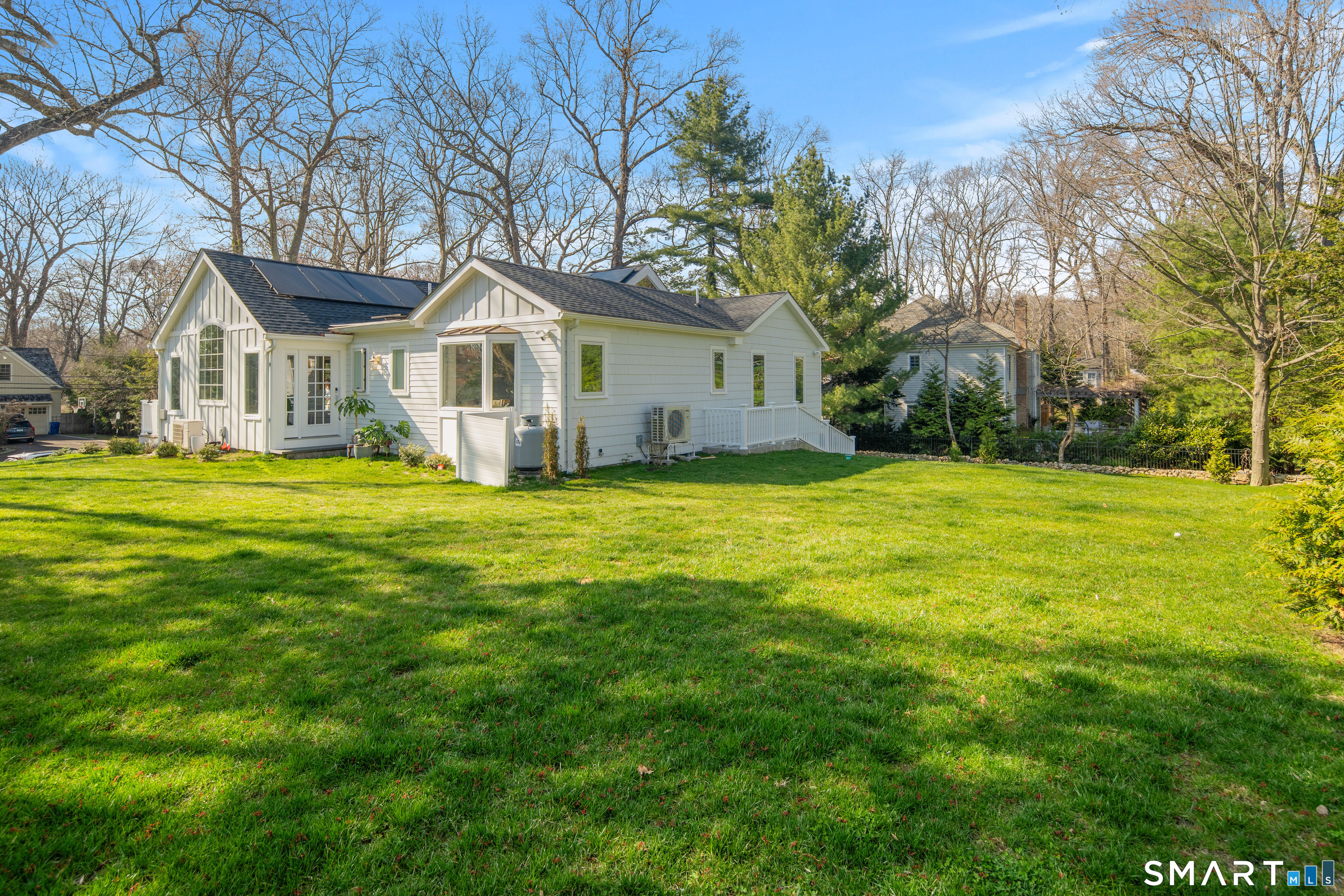 8 Ledge Road Norwalk, CT 06853 - Photo 25 of 27