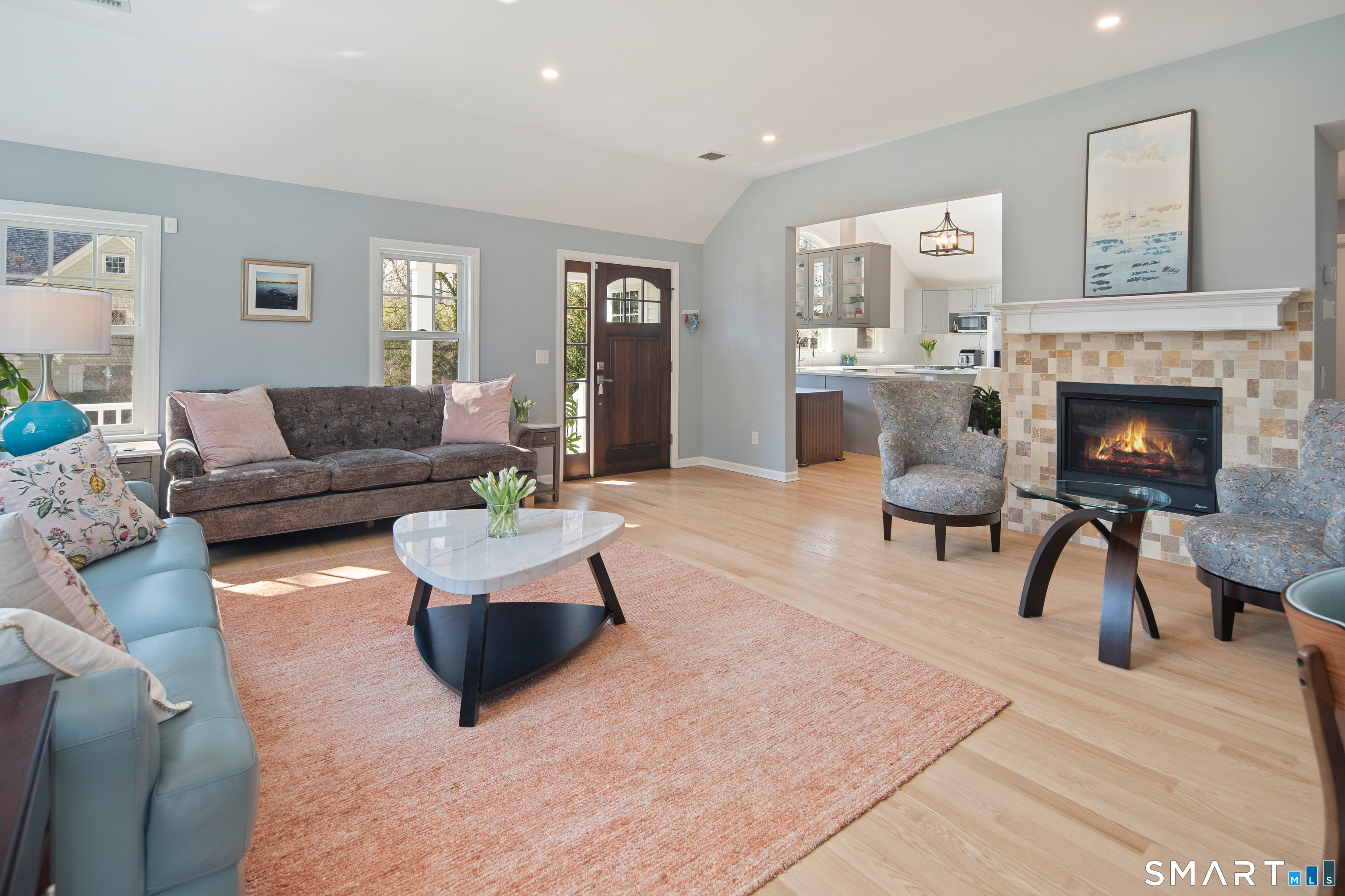 8 Ledge Road Norwalk, CT 06853 - Photo 3 of 27