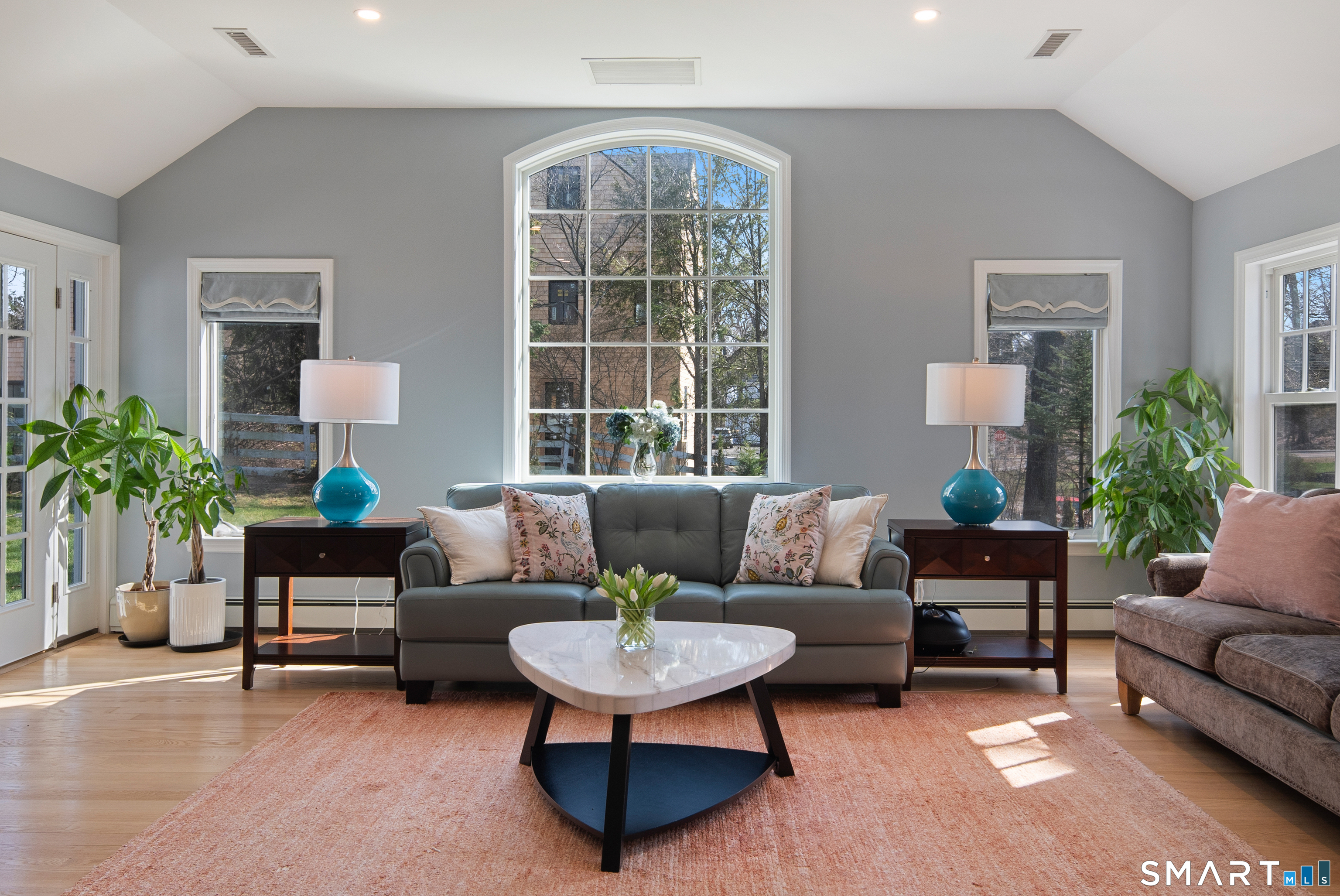 8 Ledge Road Norwalk, CT 06853 - Photo 5 of 27