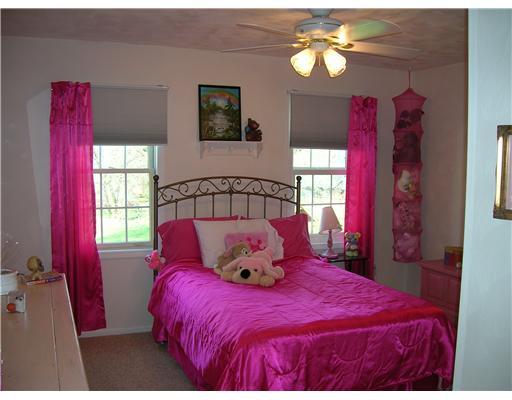 1073 Finchley Road North Huntingdon, PA 15642 - Photo 13 of 18 Bedroom.