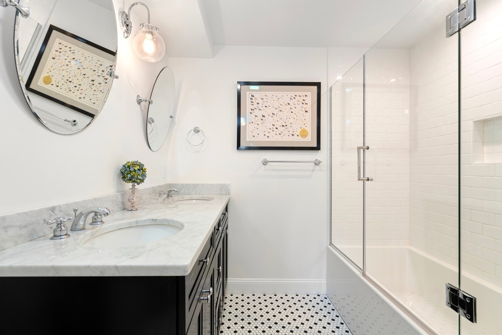 53 Rutland Street, Unit 3 Boston, MA 02118 - Photo 13 of 18