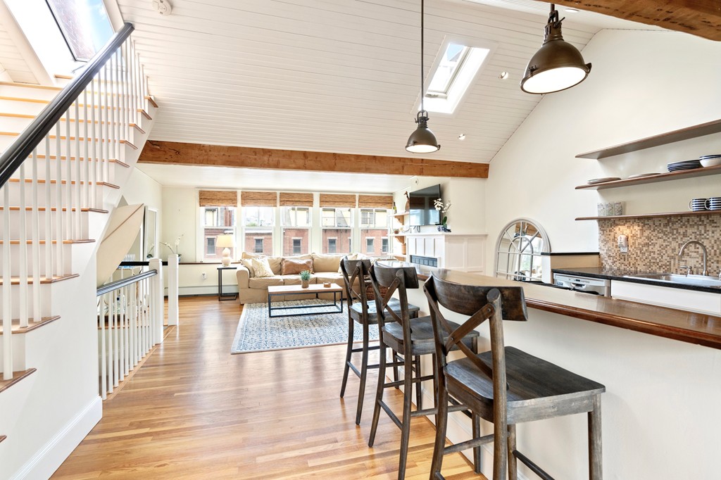 53 Rutland Street, Unit 3 Boston, MA 02118 - Photo 7 of 18