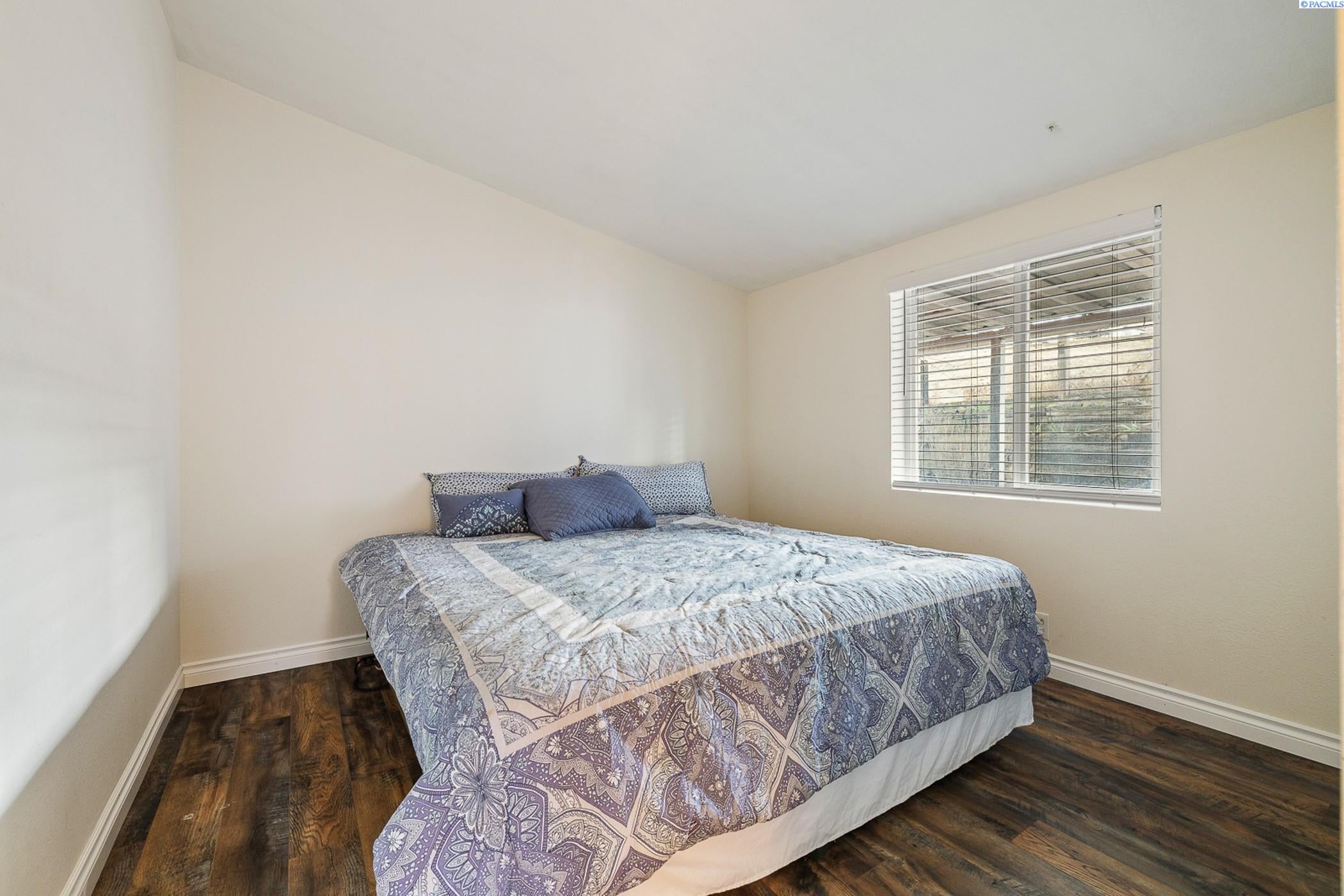 163805 West Richards Road Prosser, WA 99350 - Photo 16 of 22 Gallery Image 16