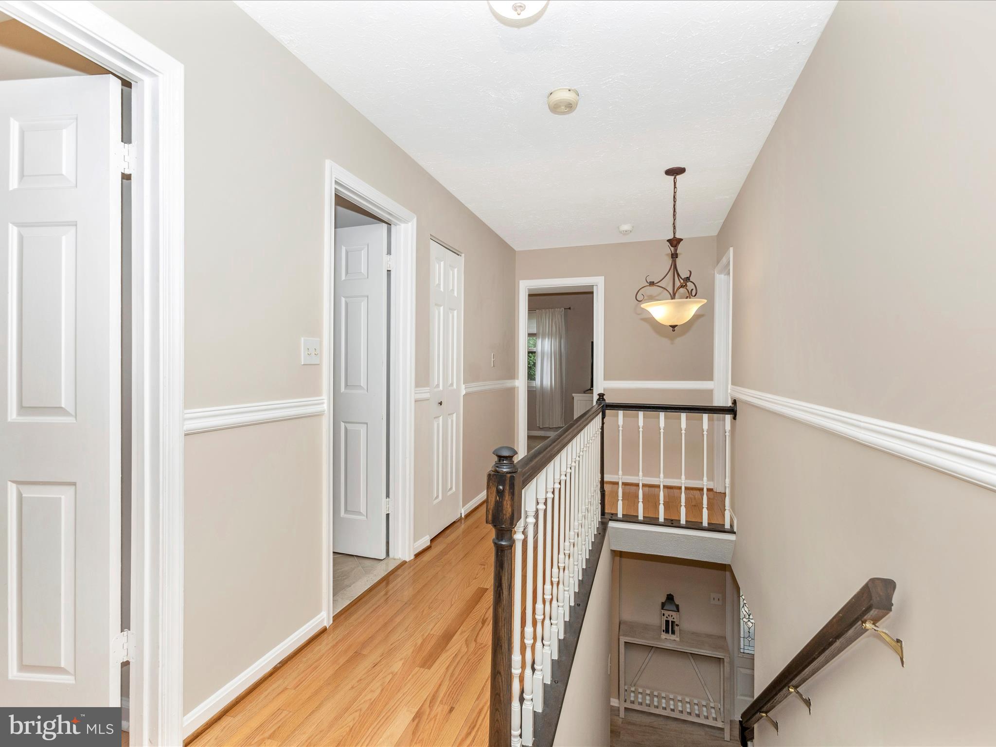 290 Wilderness Road Severna Park, MD 21146 - Photo 26 of 54 Hallway