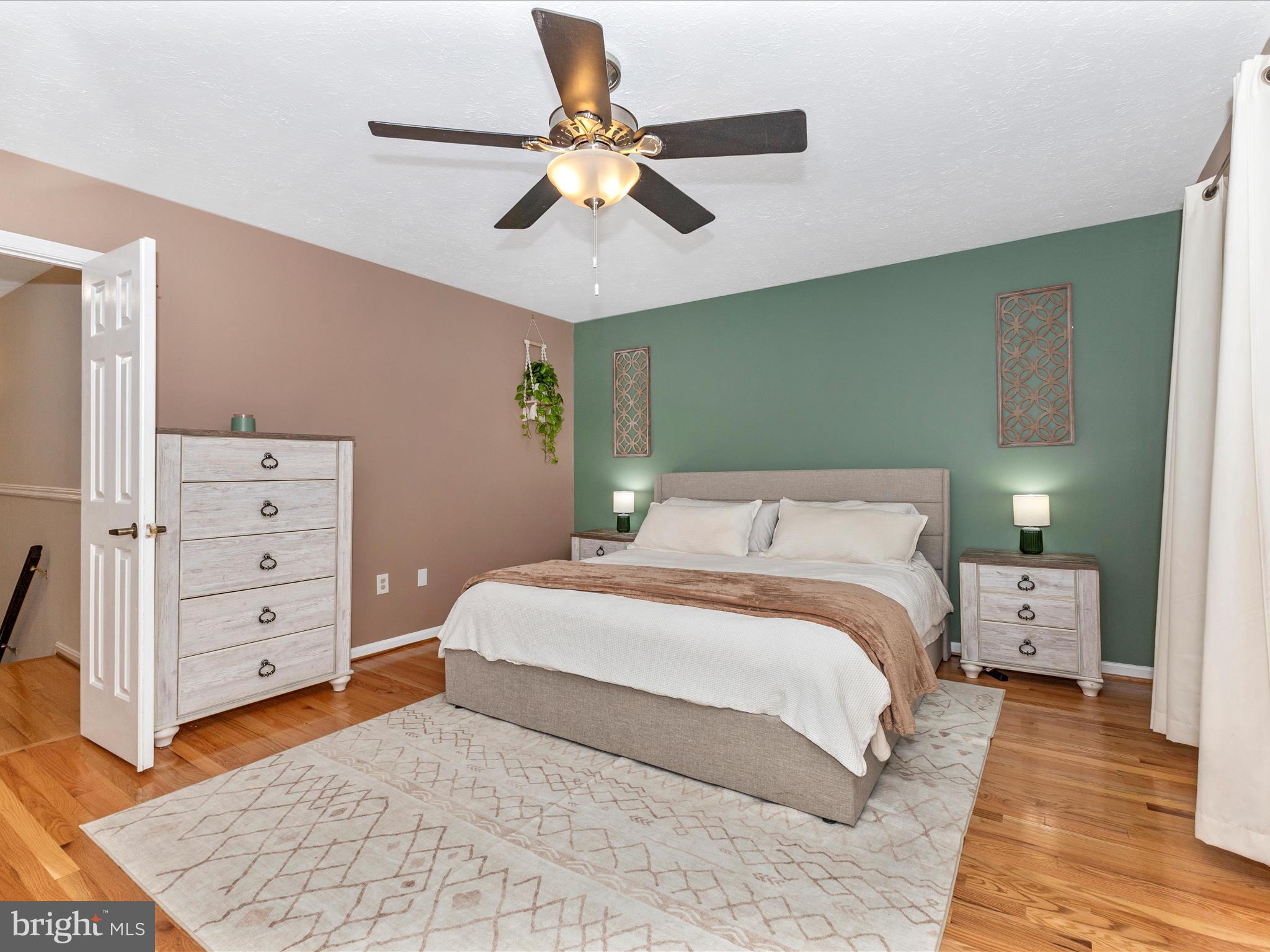 290 Wilderness Road Severna Park, MD 21146 - Photo 27 of 54 Primary Bedroom