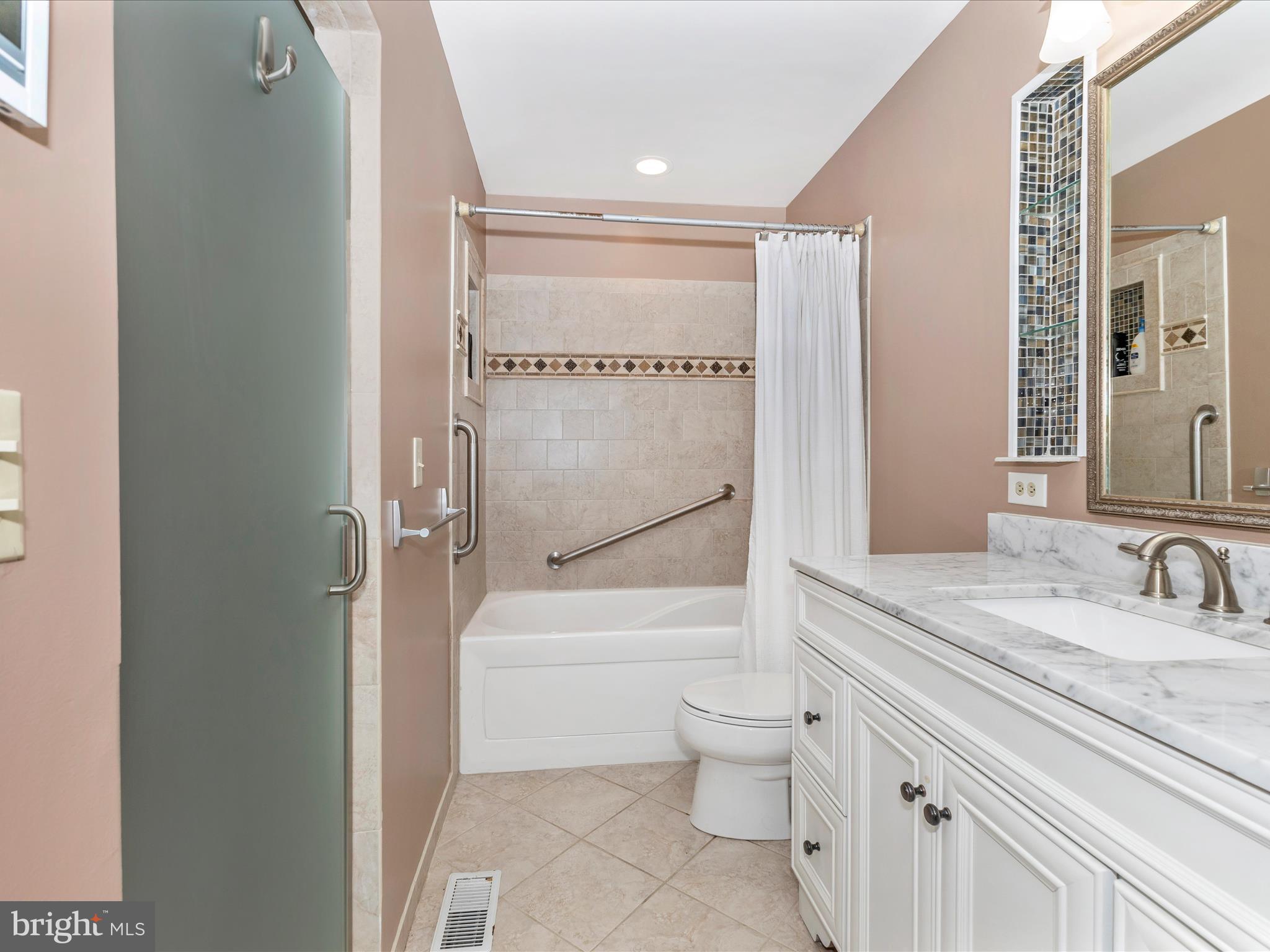 290 Wilderness Road Severna Park, MD 21146 - Photo 31 of 54 Primary Bathroom