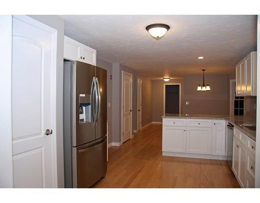 241 Billings Road Fitchburg, MA 01420 - Photo 10 of 27 Gallery Image 10