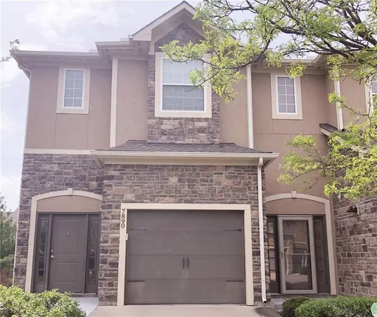 $345,000 | 7890 West 158th Court, Overland Park, KS 66223