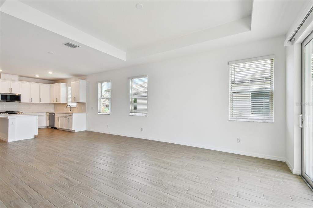 18071 Cherished Loop Lakewood Ranch, FL 34211 - Photo 13 of 44