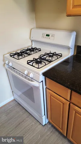 a close view of stove top oven